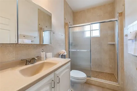 5132 NW 106th Avenue Doral FL 33178