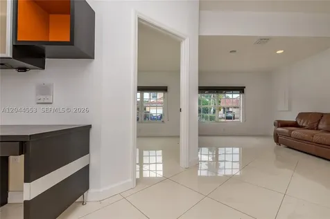 5132 NW 106th Avenue Doral FL 33178