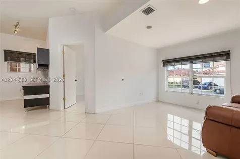 5132 NW 106th Avenue Doral FL 33178