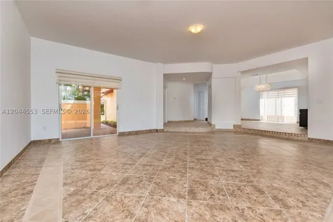 5132 NW 106th Avenue Doral FL 33178