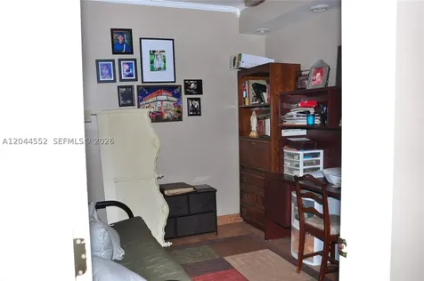 5630 SW 55th Avenue Davie FL 33314