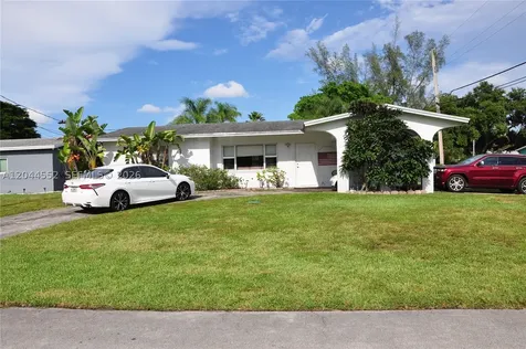 5630 SW 55th Avenue Davie FL 33314