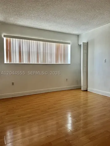 9371 Fontainebleau Boulevard Miami FL 33172