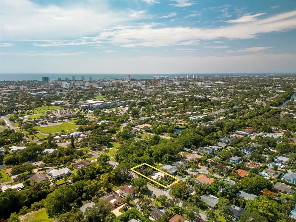 698 NW 7th Avenue Boca Raton FL 33486