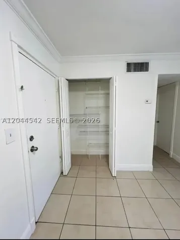 606 W 81st Street Hialeah FL 33014