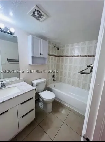 606 W 81st Street Hialeah FL 33014