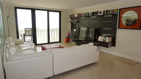 1111 Crandon Boulevard Key Biscayne FL 33149