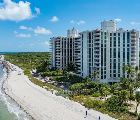 1111 Crandon Boulevard Key Biscayne FL 33149