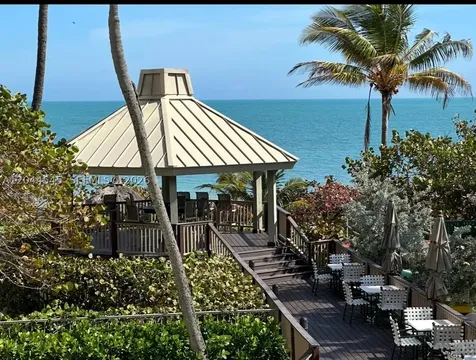 1111 Crandon Boulevard Key Biscayne FL 33149