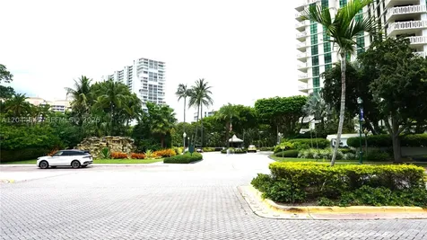 1111 Crandon Boulevard Key Biscayne FL 33149