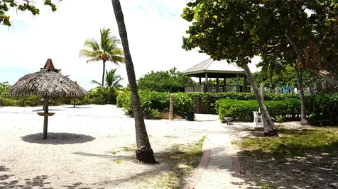 1111 Crandon Boulevard Key Biscayne FL 33149