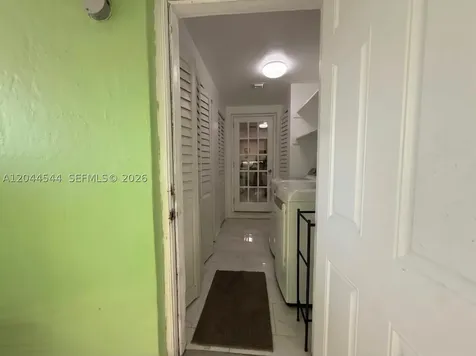 974 SE 1st Street Hialeah FL 33010