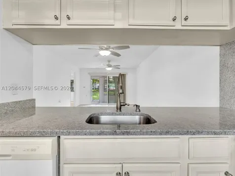 1212 SE Bahama Bend Coconut Creek FL 33066