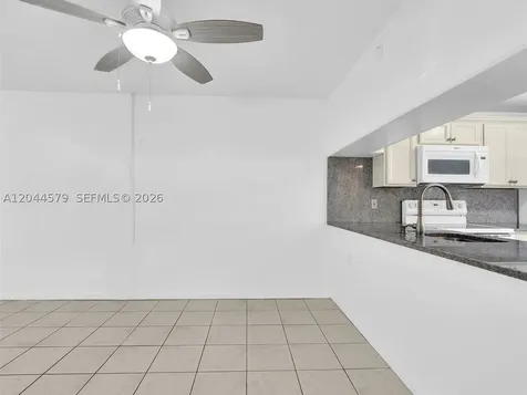 1212 SE Bahama Bend Coconut Creek FL 33066