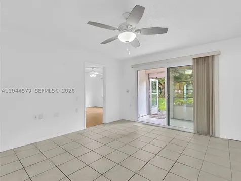 1212 SE Bahama Bend Coconut Creek FL 33066