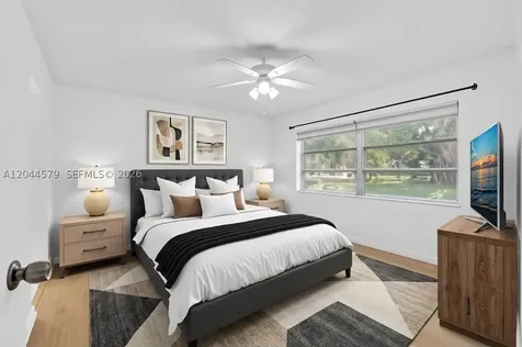 1212 SE Bahama Bend Coconut Creek FL 33066
