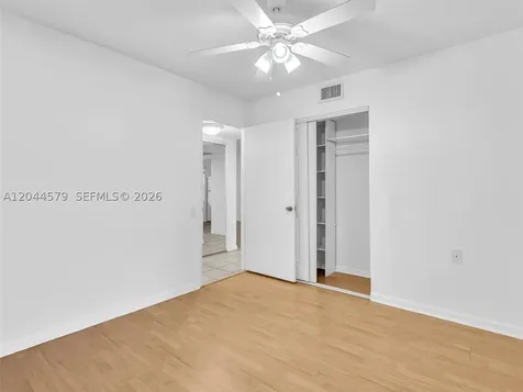 1212 SE Bahama Bend Coconut Creek FL 33066