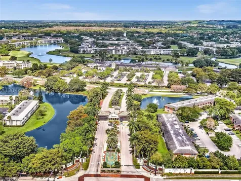 1212 SE Bahama Bend Coconut Creek FL 33066