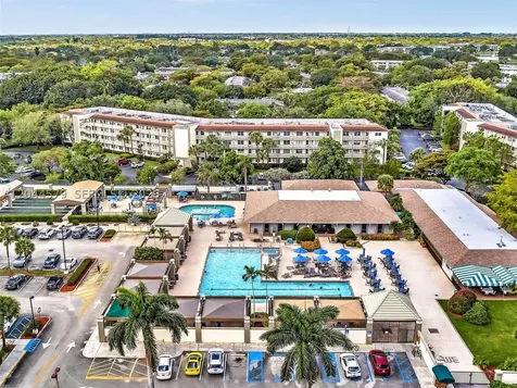 1212 SE Bahama Bend Coconut Creek FL 33066
