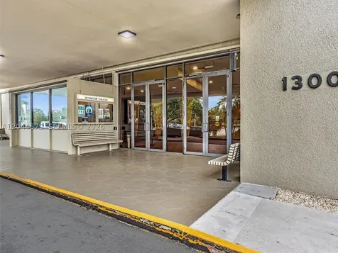 1212 SE Bahama Bend Coconut Creek FL 33066