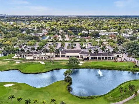 1212 SE Bahama Bend Coconut Creek FL 33066