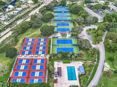 1212 SE Bahama Bend Coconut Creek FL 33066