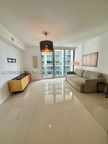 488 NE 18th Street Miami FL 33132