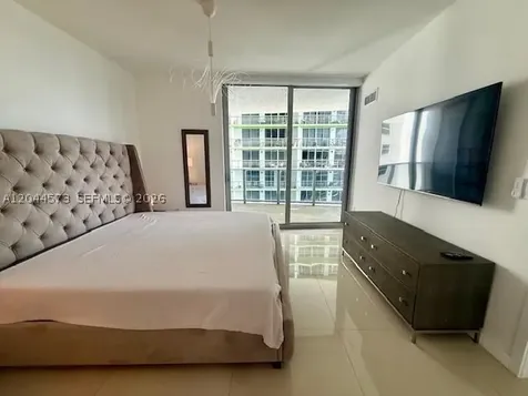 488 NE 18th Street Miami FL 33132