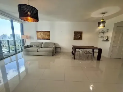 488 NE 18th Street Miami FL 33132
