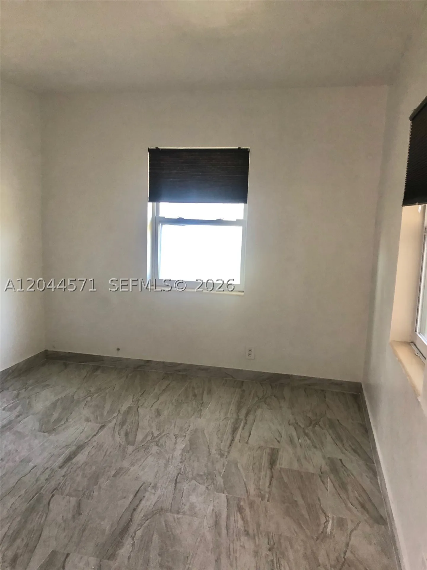 2519 Pirece Street Hollywood FL 33020-4870