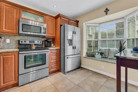 10857 NW 8th Street Pembroke Pines FL 33026