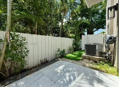 1035 NW 2nd Avenue Fort Lauderdale FL 33311