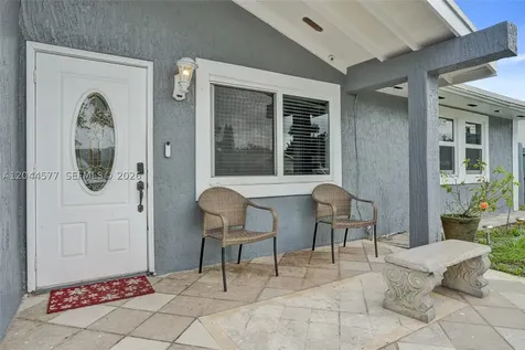 7812 SW 7th Place North Lauderdale FL 33068