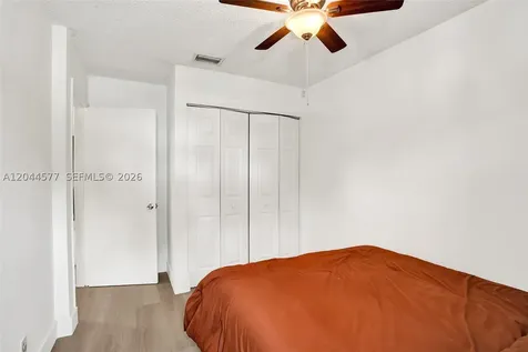 7812 SW 7th Place North Lauderdale FL 33068