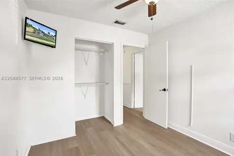 7812 SW 7th Place North Lauderdale FL 33068