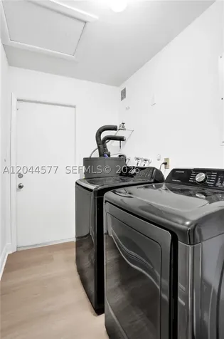 7812 SW 7th Place North Lauderdale FL 33068