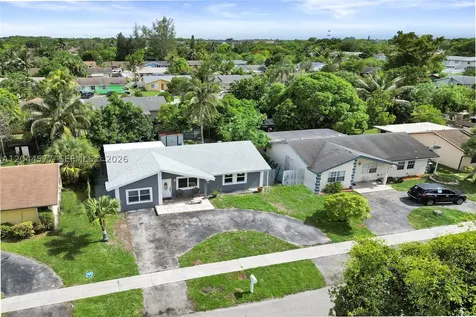 7812 SW 7th Place North Lauderdale FL 33068