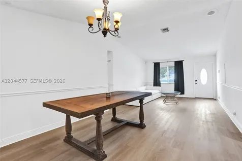 7812 SW 7th Place North Lauderdale FL 33068