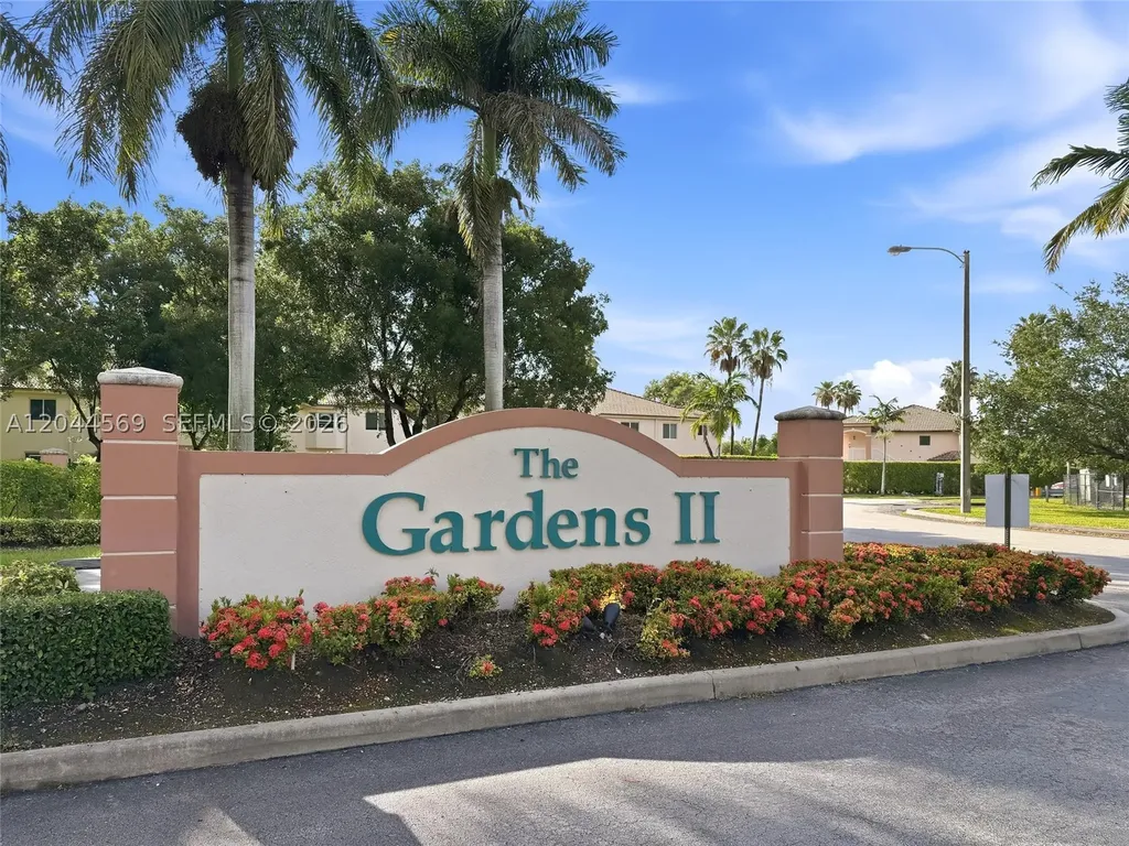 1251 SE 29th Street Homestead FL 33035