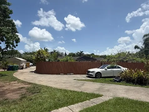 20791 SW 240th Street Homestead FL 33031