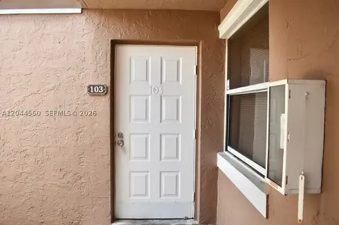 Pembroke Pines FL 33025