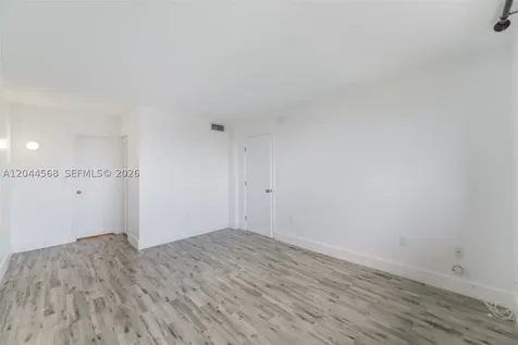 2851 Leonard Drive Aventura FL 33160