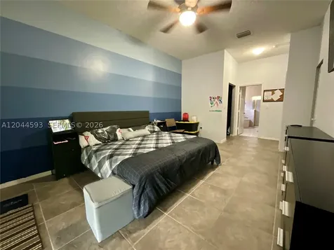 2335 SE 4th Place Homestead FL 33033