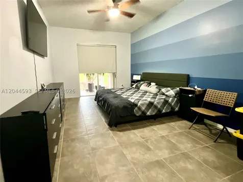 2335 SE 4th Place Homestead FL 33033