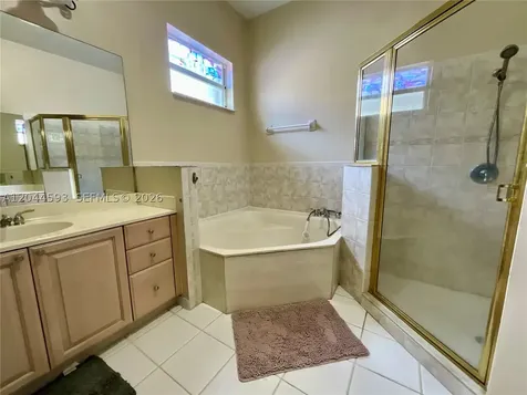 2335 SE 4th Place Homestead FL 33033