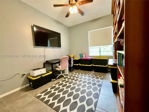 2335 SE 4th Place Homestead FL 33033