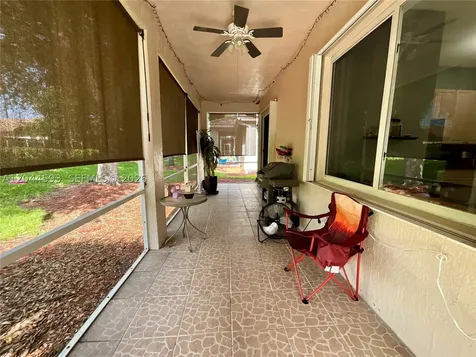 2335 SE 4th Place Homestead FL 33033
