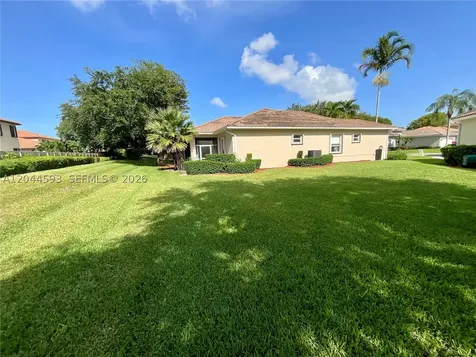 2335 SE 4th Place Homestead FL 33033
