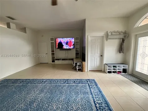 2335 SE 4th Place Homestead FL 33033