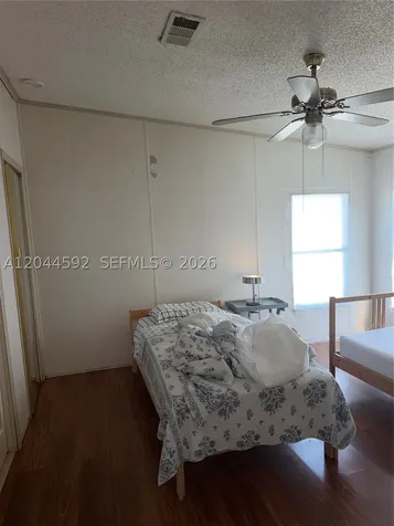 1233 SW 130 Avenue Miami FL 33184